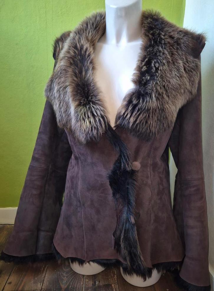 Luxe  schapenvacht jas - Bruin met bont, Kleding | Dames, Jassen | Winter, Zo goed als nieuw, Maat 38/40 (M), Bruin, Ophalen of Verzenden