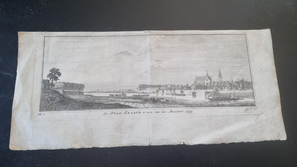 Antieke Gravure: Stadsgezicht Grave aan de Maaskant, 1739, Antiek en Kunst, Kunst | Etsen en Gravures, Stadsgezicht, Ophalen of Verzenden