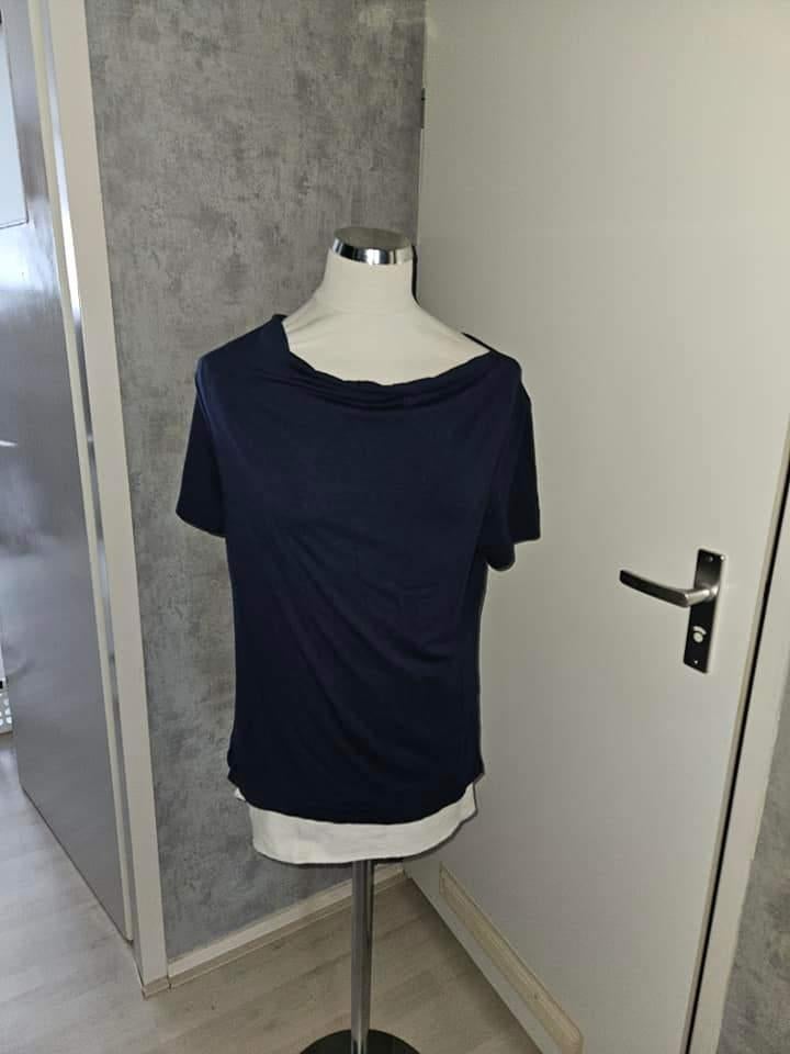 blauw shirt maat 44    (v24), Kleding | Dames, T-shirts, Blauw, Maat 42/44 (L), Ophalen of Verzenden, Korte mouw