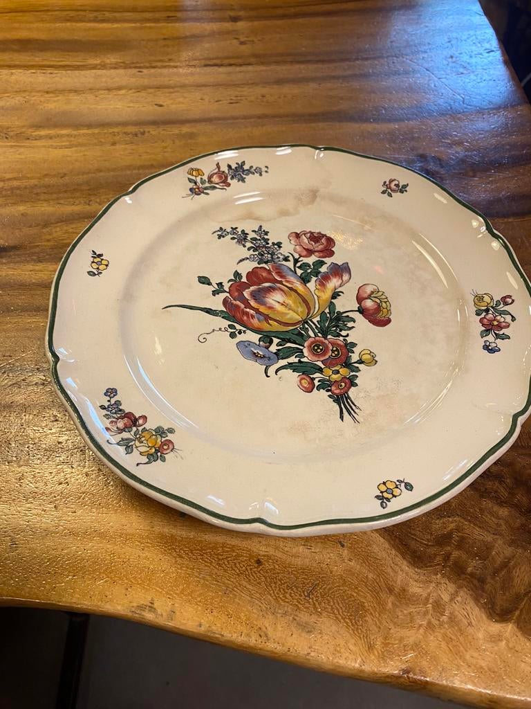 Villeroy&Boch,1562,antieke etagère op voet,doorsnee 23.5 cm, Ophalen of Verzenden