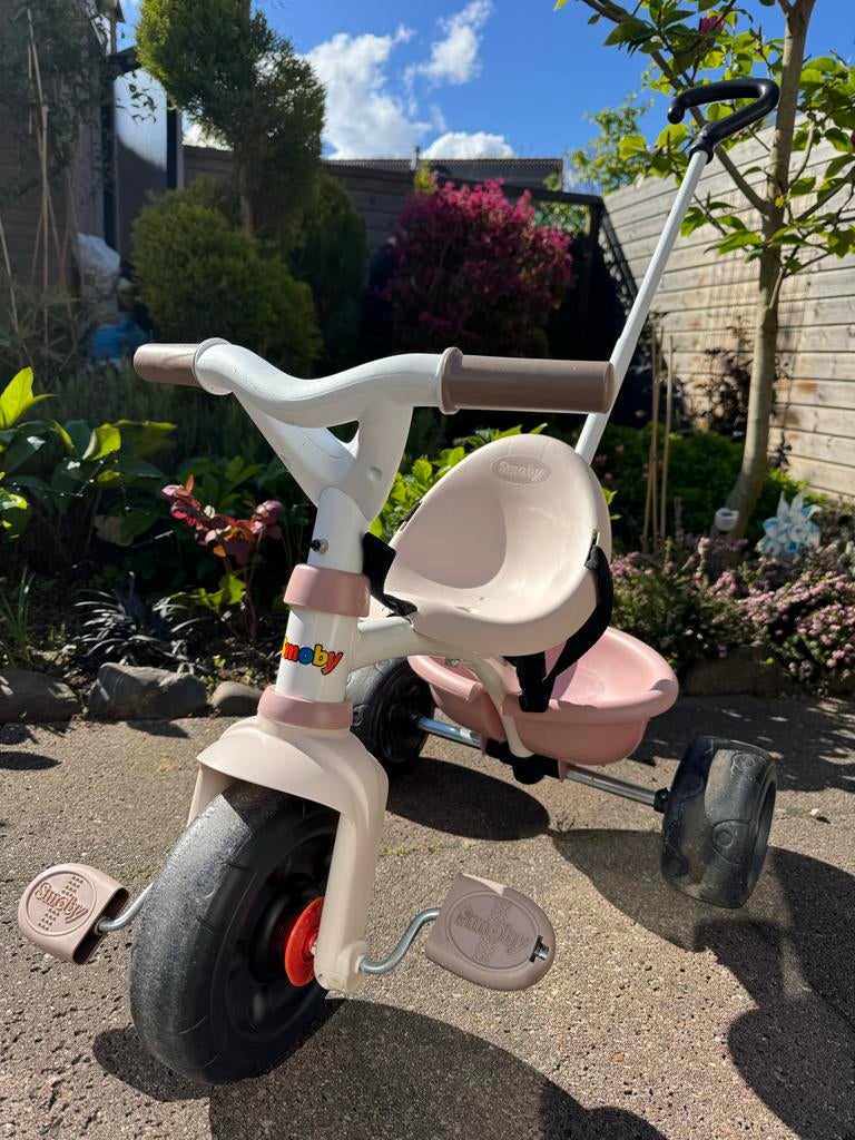 Smoby Be Fun Roze Driewieler met Duwstang, Fietsen en Brommers, Fietsen | Driewielers, Ophalen, Zo goed als nieuw, Duwstang