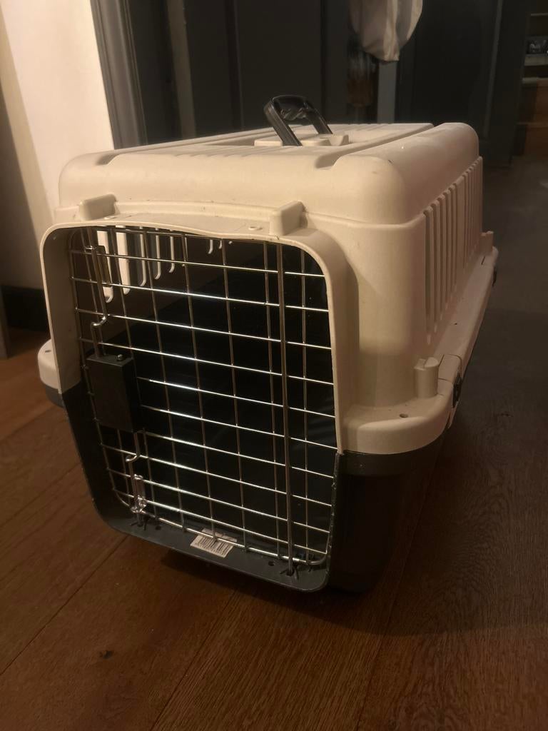 Cat or small dog carrier, Ophalen of Verzenden