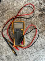 Fluke 114 digitale multimeter, Ophalen of Verzenden, Zo goed als nieuw, Multimeter