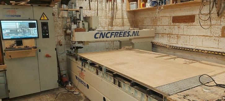 Huurwerkplaats in Lelystad, Doe-het-zelf en Verbouw, Gereedschap | Freesmachines, Gebruikt, Elektrisch, Overige soorten, Ophalen