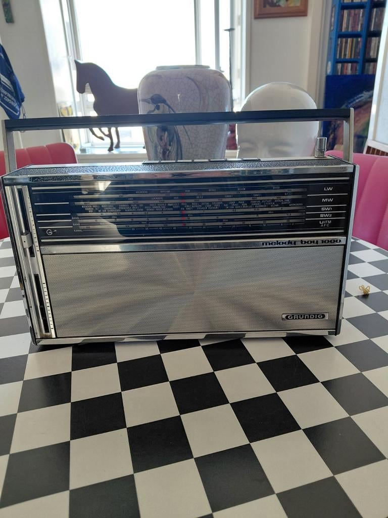 Grundig vintage radio jaren 70, Ophalen of Verzenden, Gebruikt, Radio