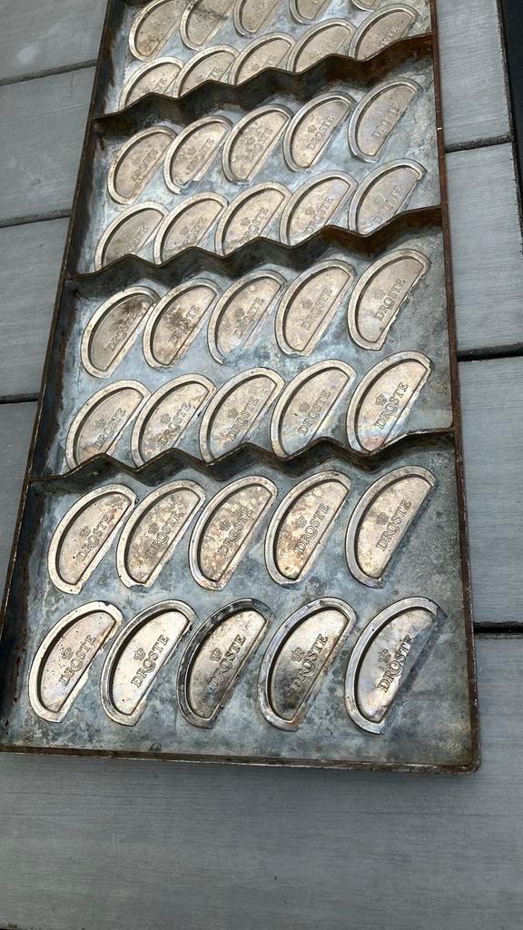 Droste chocolademal, Vormenfabriek Tilburg-Holland., Antiek en Kunst, Curiosa en Brocante, Ophalen of Verzenden