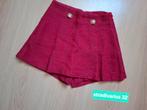 roze bouclé short van Stradivarius in maat 32/roze skort, Kort, Ophalen of Verzenden, Zo goed als nieuw, Roze