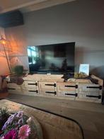 Robuuste TV-kast van steigerhout met open achterkant, Gebruikt, Ophalen of Verzenden, 200 cm of meer, Minder dan 100 cm