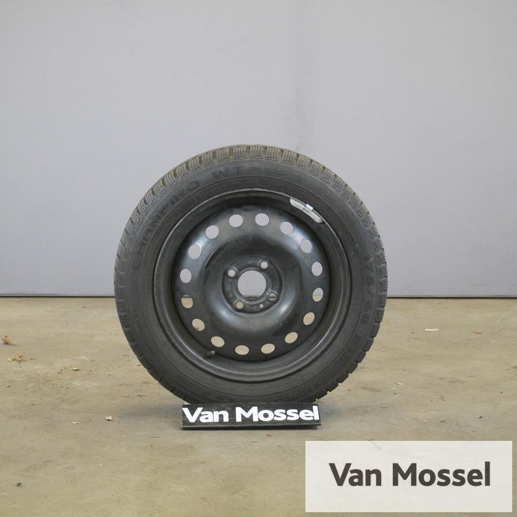 GT Radio Champiro Winterbanden 175/60/R15, Auto-onderdelen, Gebruikt, 15 inch, -, -