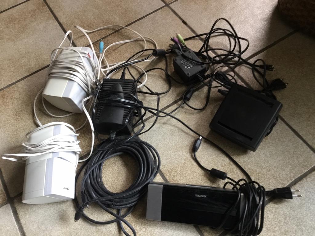 BOSE set …..voor surraund geluid…, Audio, Tv en Foto, Luidsprekers, Gebruikt, Overige typen, 60 tot 120 watt, Bose, Ophalen of Verzenden