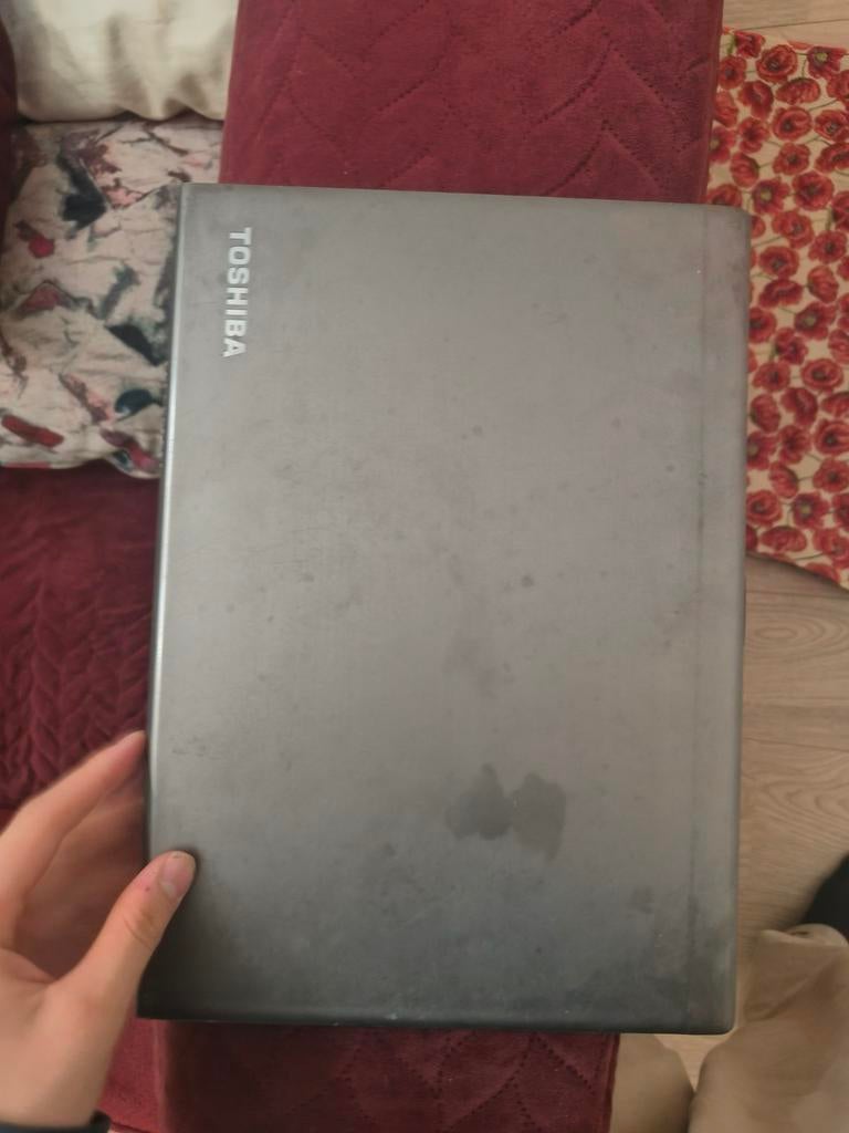 Toshiba Laptop, Gebruikt, 2 tot 3 Ghz, Qwerty, 8 GB
