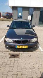 BMW 1-Serie 2.0 118I 2006 Grijs, Auto's, BMW, 1-Serie, Achterwielaandrijving, 1995 cc, 1225 kg
