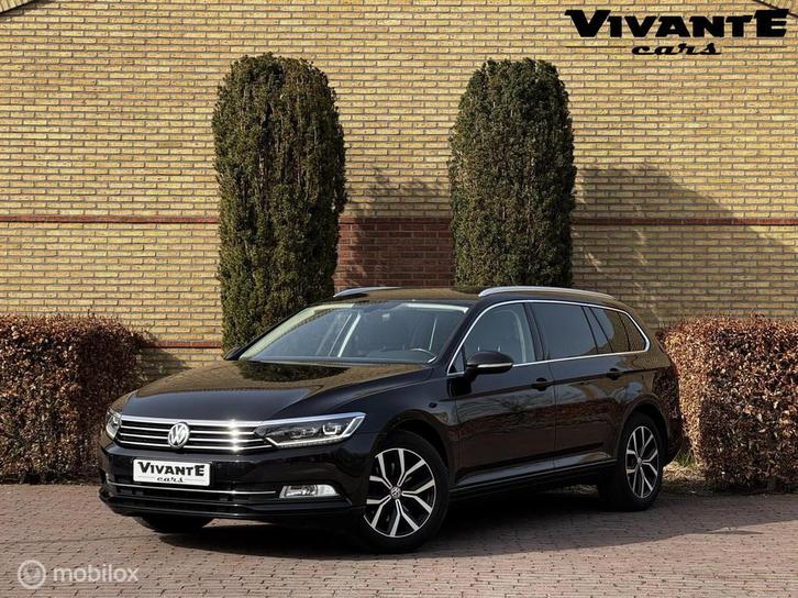 Volkswagen Passat Variant 1.5 TSI Highline AUT.*Carplay*Came, Auto's, Volkswagen, Bedrijf, Te koop, Passat, ABS, Achteruitrijcamera