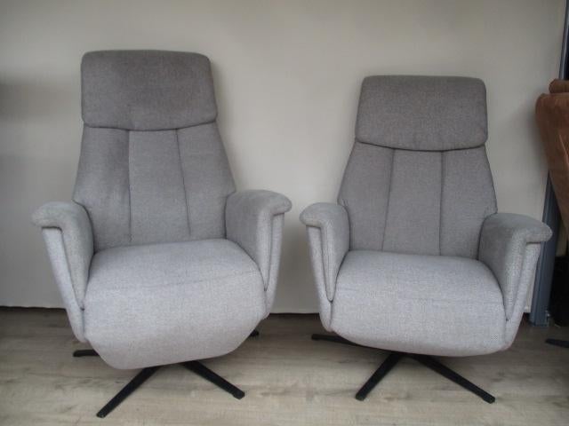 NIEUWSTAAT set Prominent S-100 sta-op relax fauteuil grijs, Ophalen, 75 tot 100 cm, Zo goed als nieuw, Overige materialen
