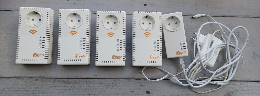 Ziggo WiFi versterker pakket XXL + Router, Ophalen of Verzenden, Gebruikt, Ziggo