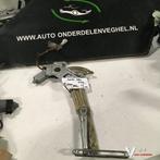 Suzuki Alto 1999 Elektr Raammechanisme Linksvoor, Gebruikt, -, -, Ophalen of Verzenden