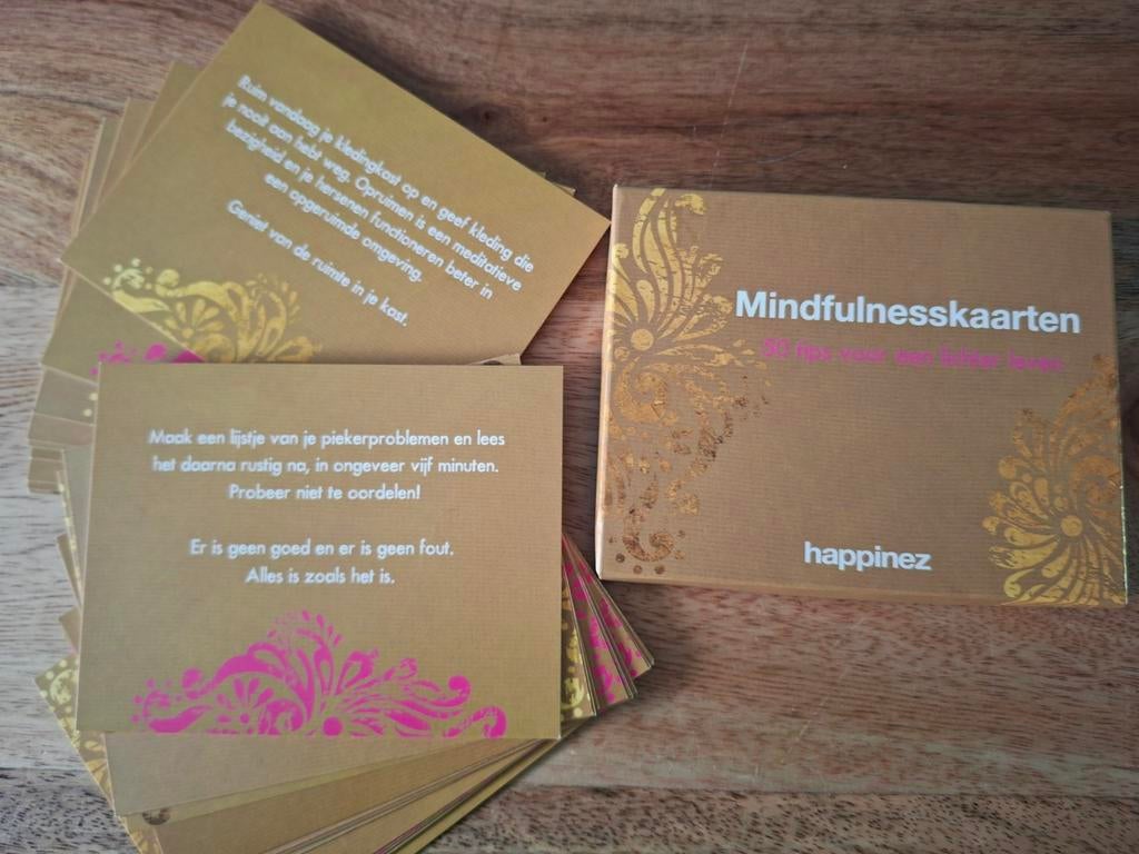 Mindfulnesskaartjes - Happinez - Nieuwstaat, Een of twee spelers, Ophalen of Verzenden, Zo goed als nieuw, Happinez