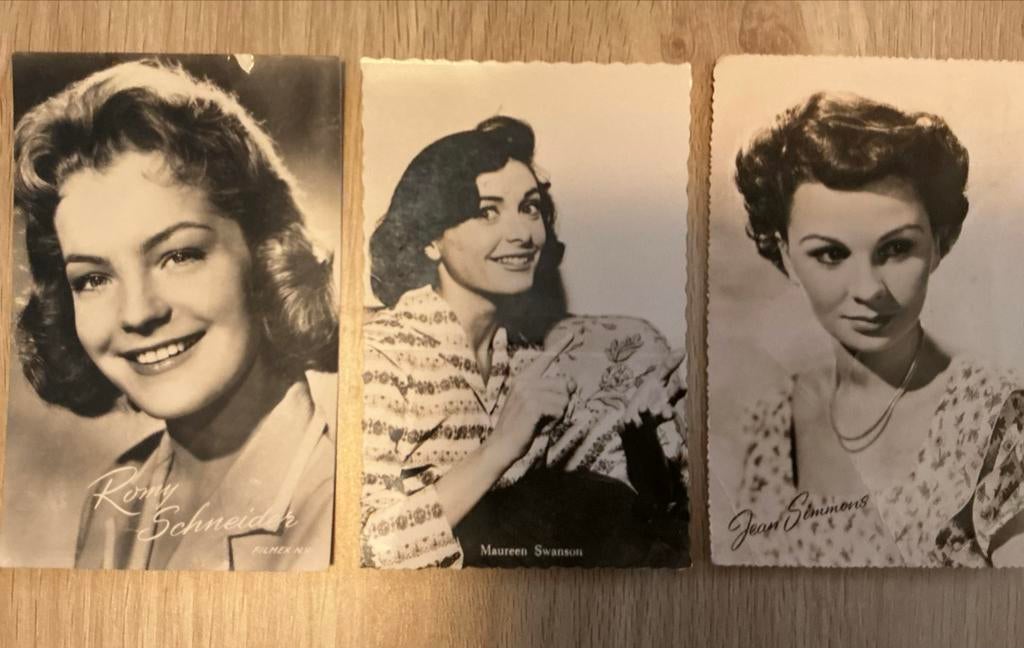 3 ansichtkaarten filmsterren jaren 50/60, Verzamelen, Ophalen of Verzenden, Gebruikt, Film, Foto of Kaart