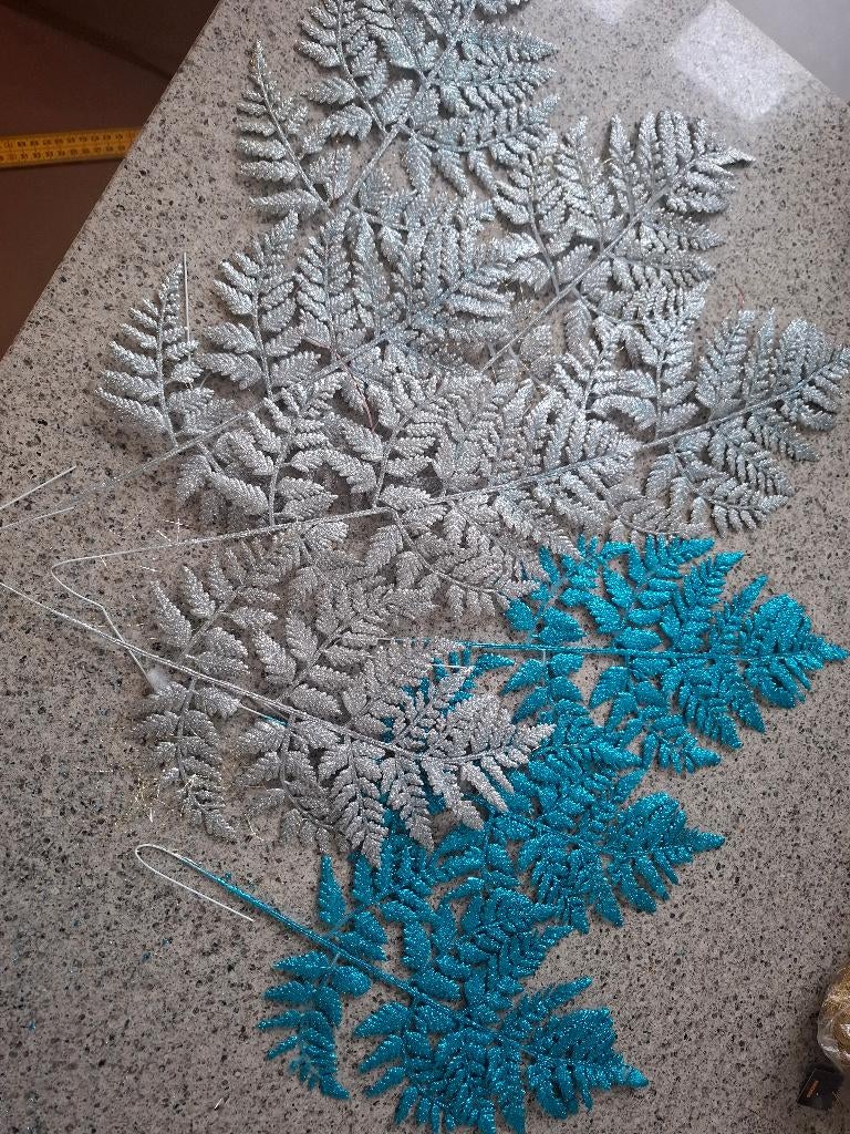 DECORATIE KUNSTTAKJES, 9 STUKS, Diversen, Kerst, Ophalen of Verzenden, Zo goed als nieuw