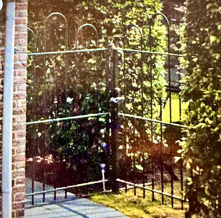 Robuuste ijzeren tuinpoort - Klassiek design, Tuin en Terras, Tuinpoorten, Gebruikt, Draaipoort, IJzer, 150 tot 200 cm, 100 tot 150 cm