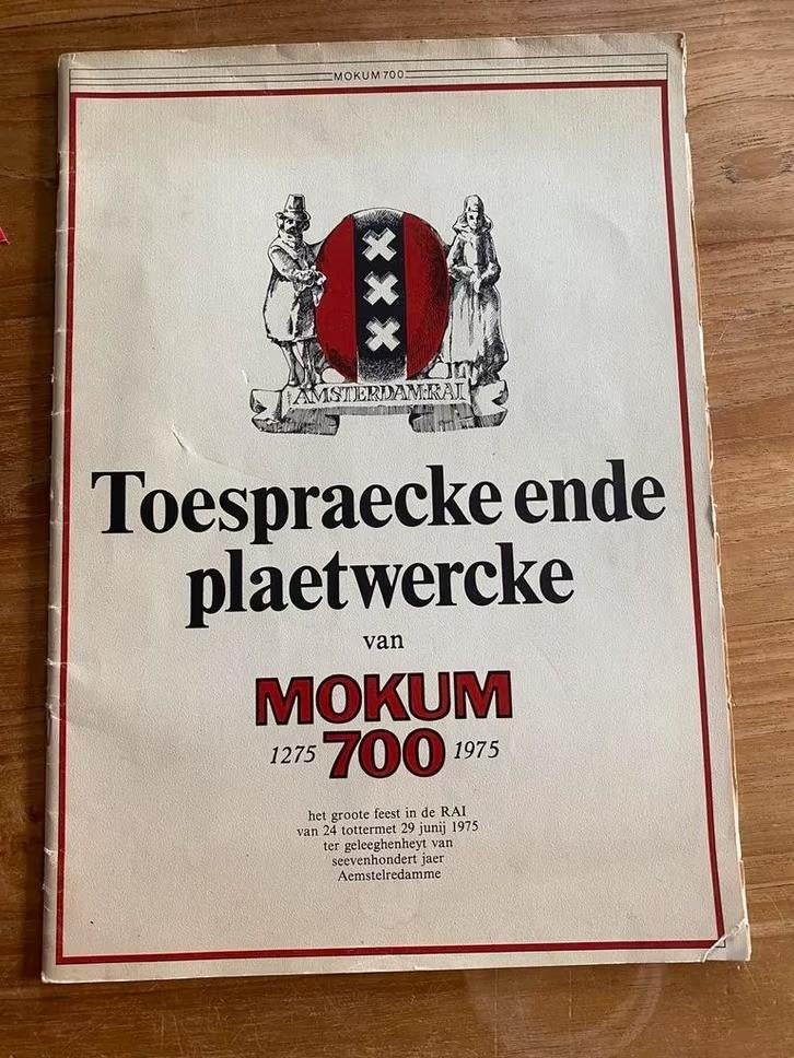 Amsterdam- mokum - 700 jaar (1975), Boeken, Geschiedenis | Stad en Regio, Ophalen of Verzenden, Gelezen