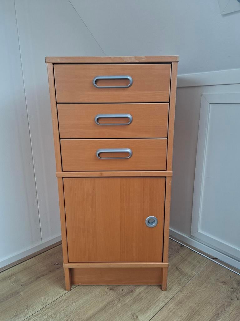 Lade kastje kersenhout, Ophalen