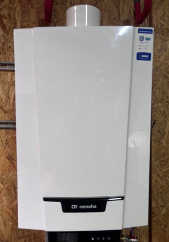 REMEHA TZERRA ACE 28C CW4 combi cv ketel, Ophalen, 30 tot 80 cm, Cv-ketel of Combi-ketel, Minder dan 60 cm