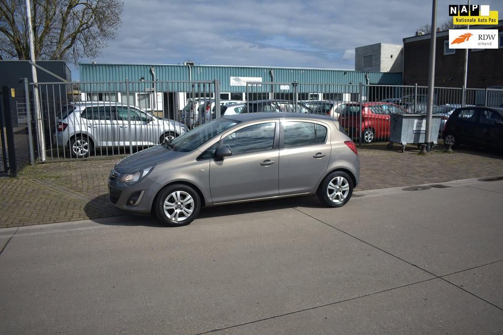 Opel Corsa 1.2-16V Design Edition, Auto's, Voorwielaandrijving, Euro 5, Gebruikt, 750 kg