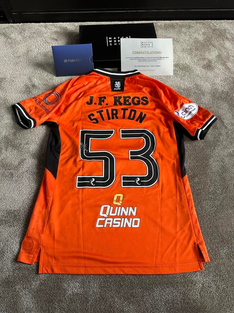 Isseud, Bench Worn and gesigneerd Dundee United FC Thuis MWS, Kleding | Heren, Sportkleding, Maat 52/54 (L), Oranje, Ophalen of Verzenden