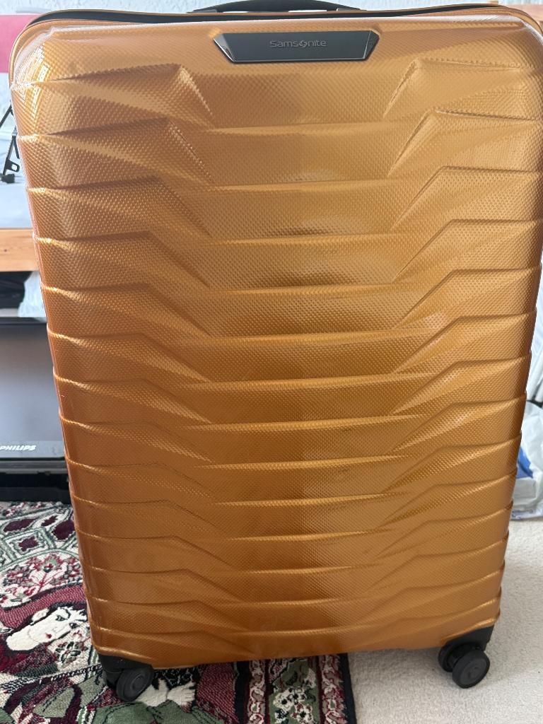 Koffer, Sieraden, Tassen en Uiterlijk, Koffers, Gebruikt, Hard kunststof, 70 cm of meer, Wieltjes