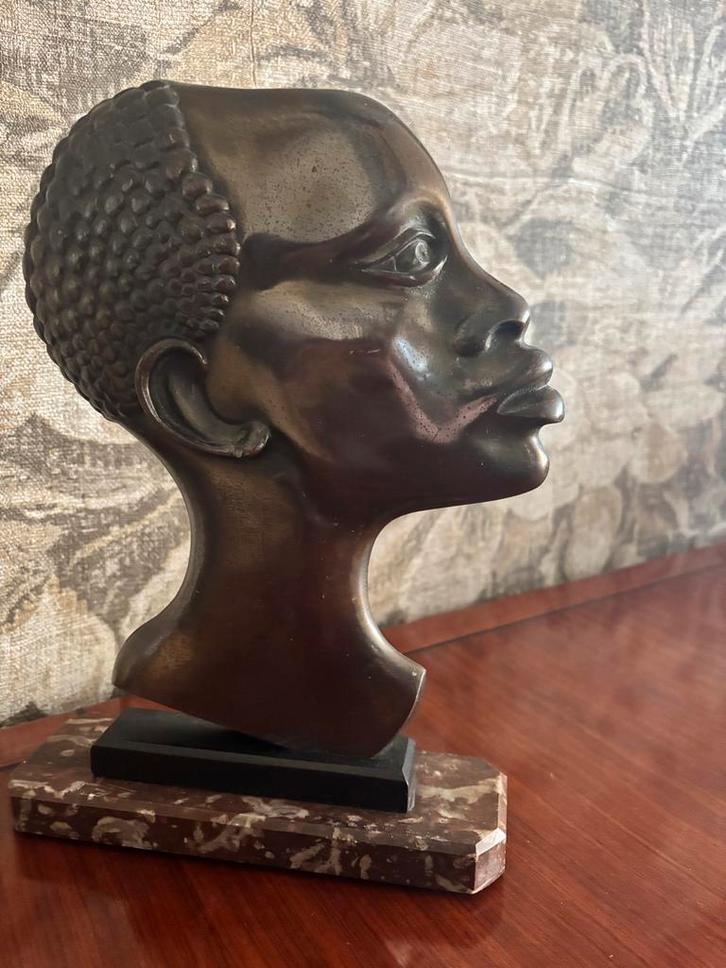 Zeldzaam Art Deco beeld van Hagenauer, Afrikaanse vrouw, Antiek en Kunst, Kunst | Beelden en Houtsnijwerken, Ophalen of Verzenden