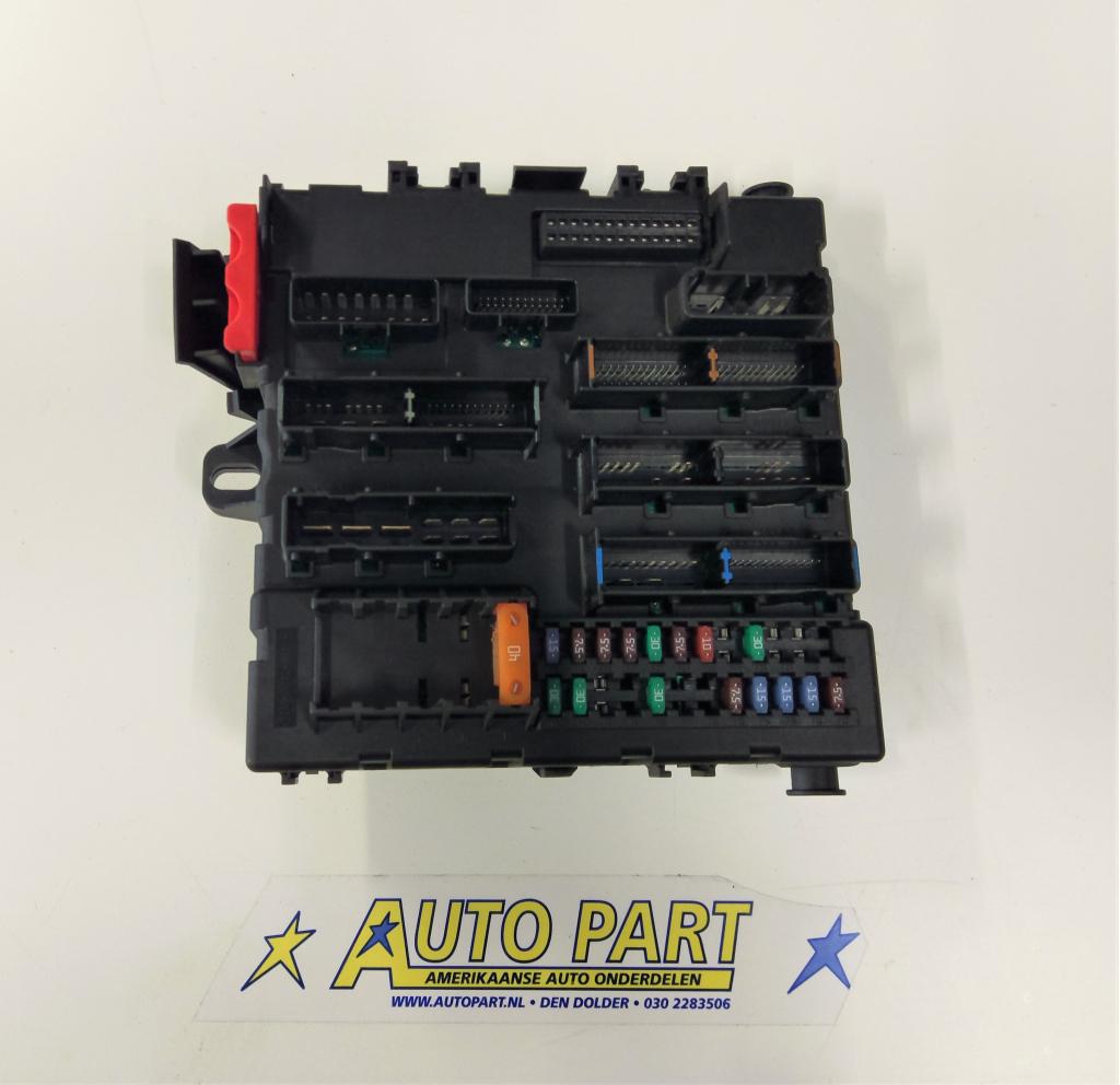 Cadillac BLS zekeringkast achterzijde 2006, Auto-onderdelen, Gebruikt, Info@gm.com, Saab, Ophalen of Verzenden