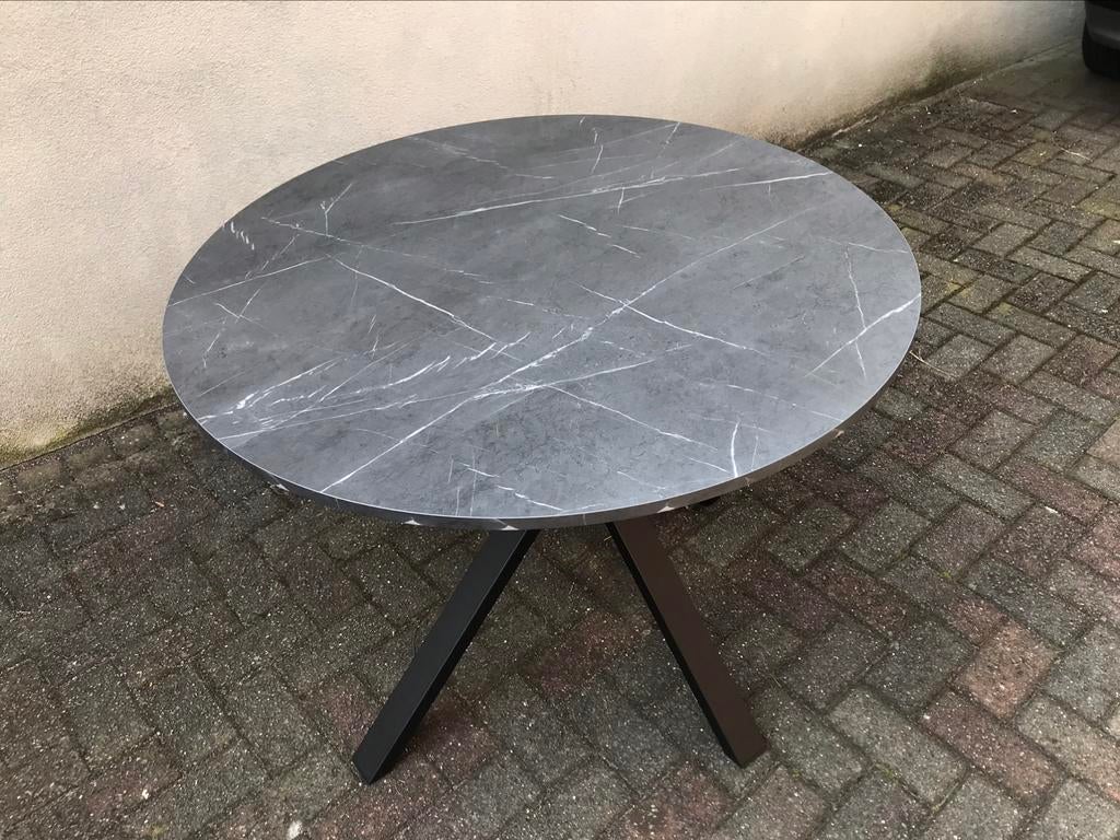 IKEA Mariedamm Ronde Tafel, Huis en Inrichting, Tafels | Eettafels, Rond, Zo goed als nieuw, Vijf personen of meer, Ophalen