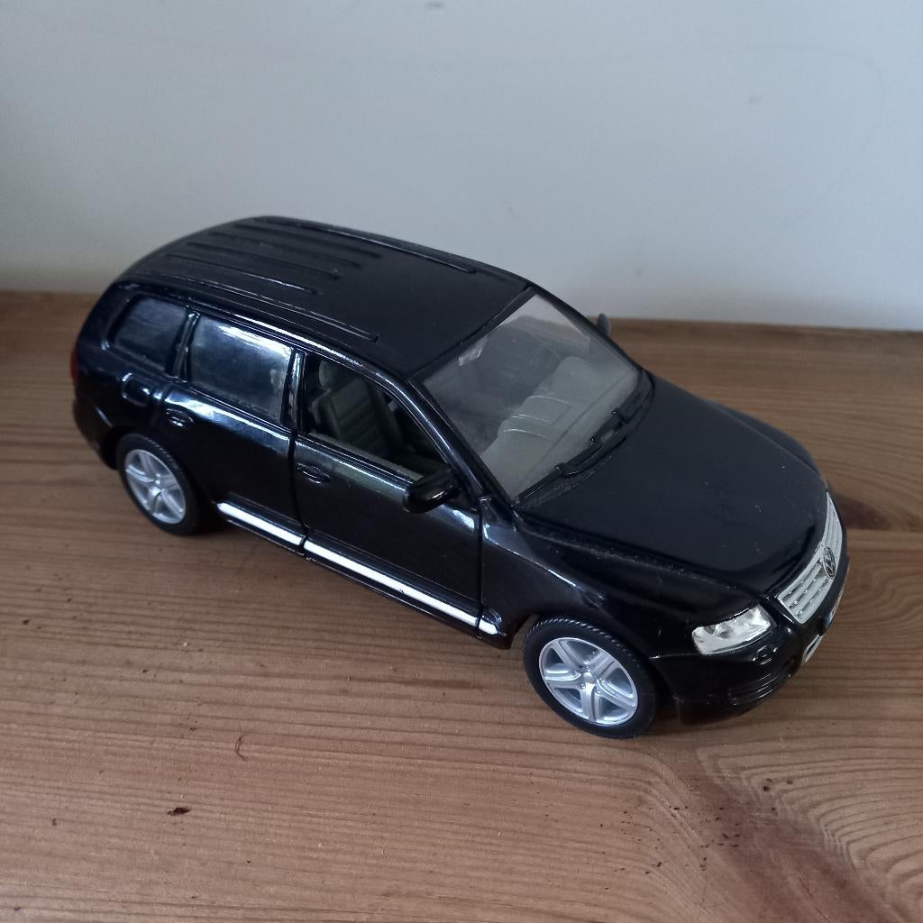 Welly vw touareg, Hobby en Vrije tijd, Modelauto's | 1:32, Ophalen of Verzenden, Gebruikt, Auto, Overige merken