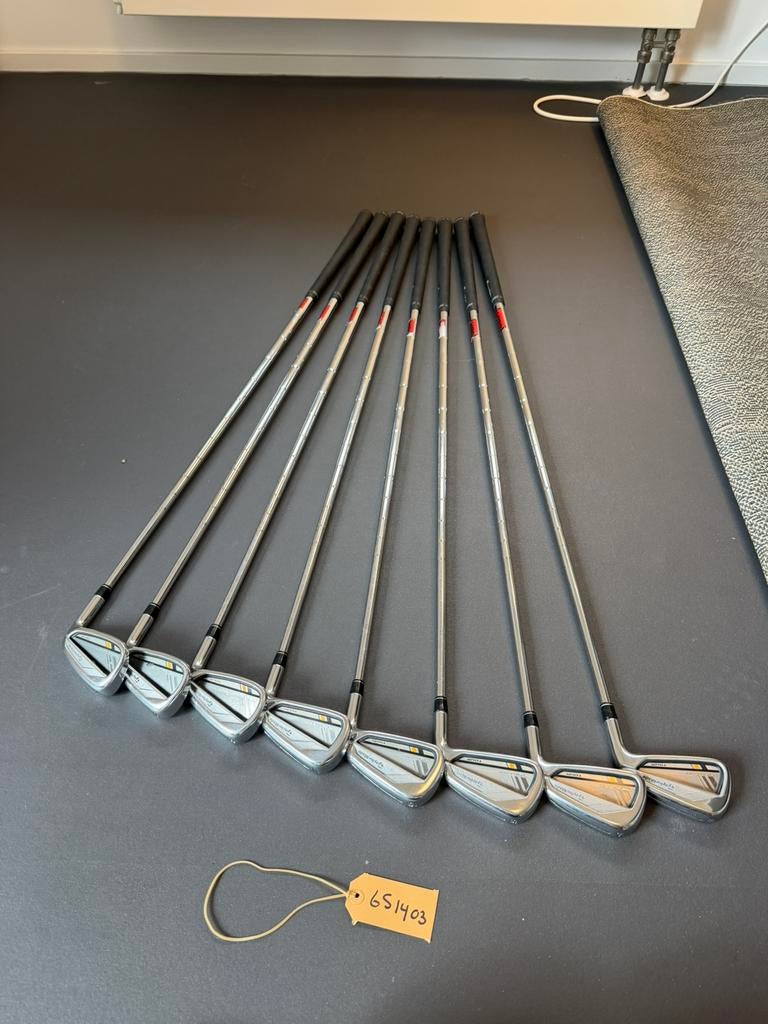 Taylormade Tourblade ijzerset - R flex - testen ok! 6S1403, Sport en Fitness, Golf, Overige merken, Set, -, Ophalen of Verzenden