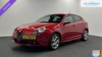 Alfa Romeo Giulietta 1.4 Turbo MultiAir Super NAVI CRUISE., Auto's, Alfa Romeo, Stof, 4 cilinders, Met garantie (alle), Origineel Nederlands