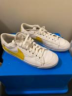 Nike blazer maat 46, Kleding | Heren, Ophalen, Wit, Sneakers of Gympen, Zo goed als nieuw