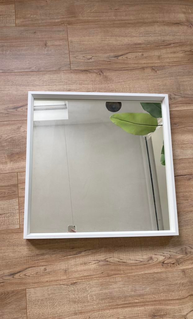 IKEA spiegel 65x65 cm, Ophalen, Zo goed als nieuw, Rechthoekig, Minder dan 100 cm