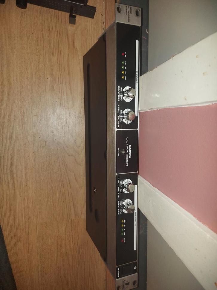 Behringer SU9920 Sonic Ultramizer - Geluidsoptimalisatie, Muziek en Instrumenten, Effecten, Gebruikt, Overige typen, Ophalen of Verzenden