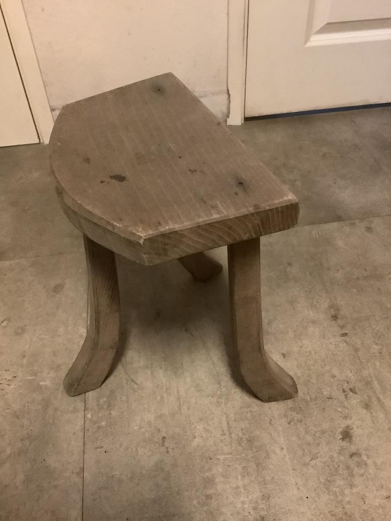 Krukje melkkrukje massief eiken vergrijsd vintage €25, Huis en Inrichting, Ophalen of Verzenden, Zo goed als nieuw, Hout