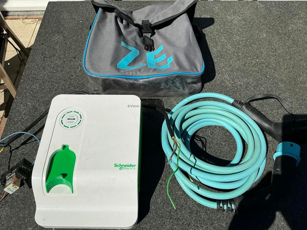 Thuislader 220V voor Renault EV met laadkabel en tas, Ophalen of Verzenden, Gebruikt