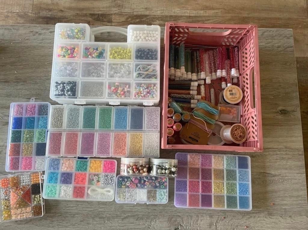 Super uitgebreide kralen set/tools, Hobby en Vrije tijd, Kralen en Sieraden maken, Ophalen of Verzenden, Zo goed als nieuw, Kraal