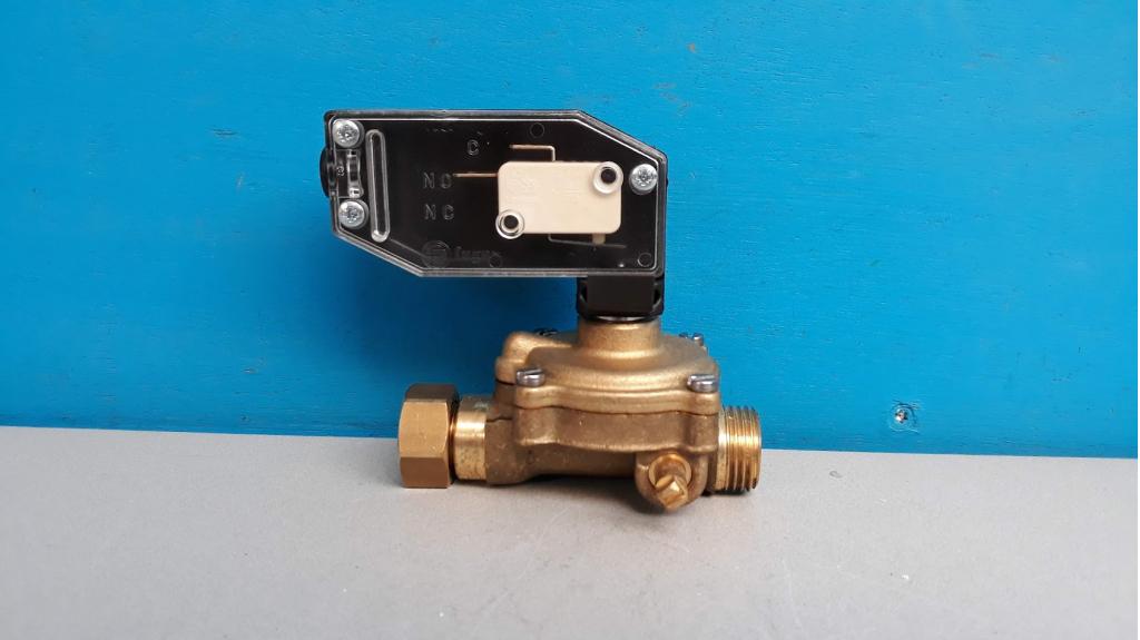 Tapschakelaar Nefit Fasto Art.nr.: 73106, Doe-het-zelf en Verbouw, Niet ingevuld, Cv-ketel of Combi-ketel, Niet ingevuld, Nieuw