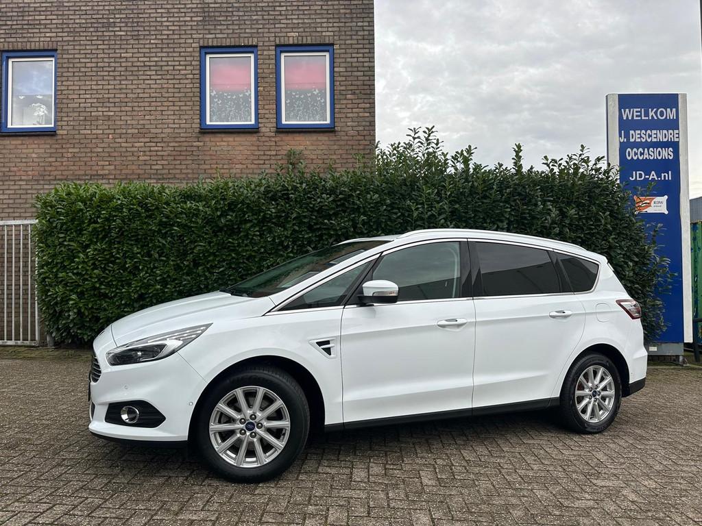 Ford S-Max 1.5 Titanium Climate C, Cruise C, Navigatie, Came, Voorwielaandrijving, Zwart, 4 cilinders, Met garantie (alle)