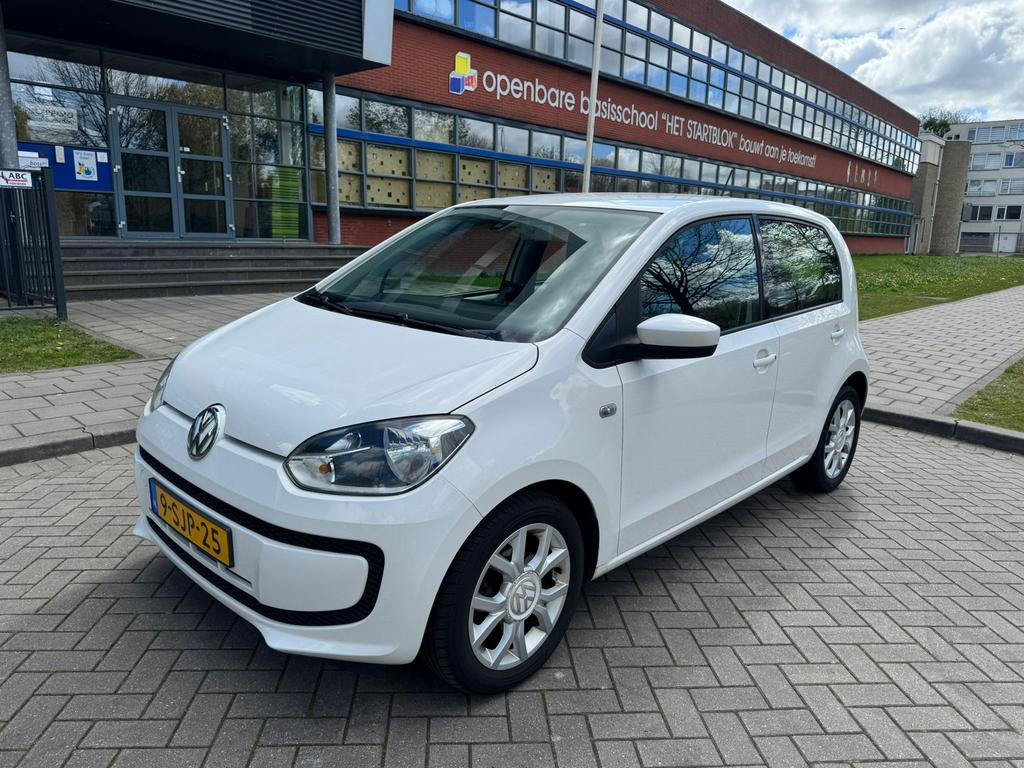 Volkswagen Up! 1.0 60pk 2013 - Zeer net & schoon, Voorwielaandrijving, 840 kg, 4 stoelen, Leder en Stof