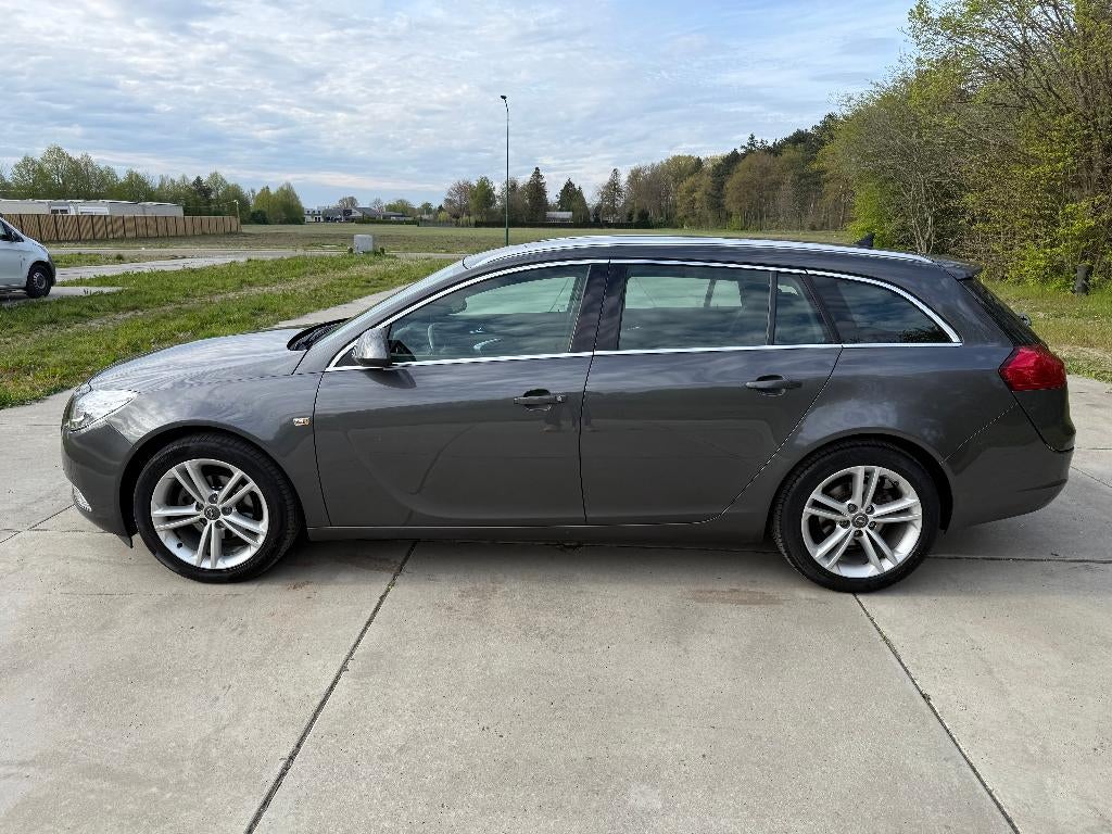 Opel Insignia 1.4 Turbo 103KW Sports Tourer 2011 Grijs, Auto's, Opel, Particulier, Insignia, Airbags, Airconditioning, Centrale vergrendeling