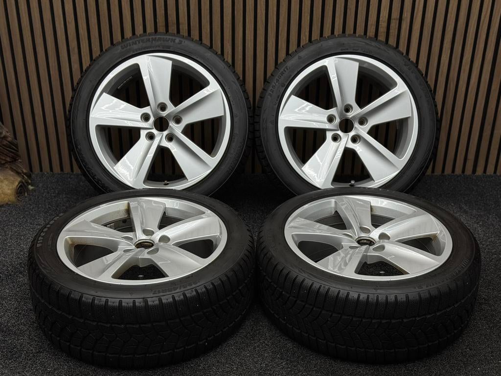 WINTER! Originele 17 inch Seat Leon 5F 5x112 ET51 225/45/17, Auto-onderdelen, Banden en Velgen, Ophalen, ., Banden en Velgen, 17 inch