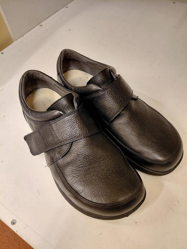 Helvesko leren schoenen met klittenband, breed, maat 42, Helvesko, Zwart, Ophalen of Verzenden, Zo goed als nieuw