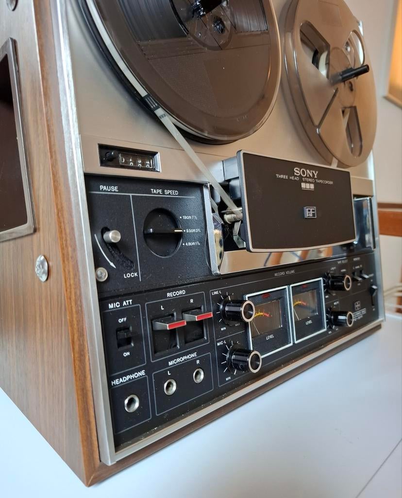 Prachtige Sony TC377 met mooie stofkap, Ophalen of Verzenden, Bandrecorder