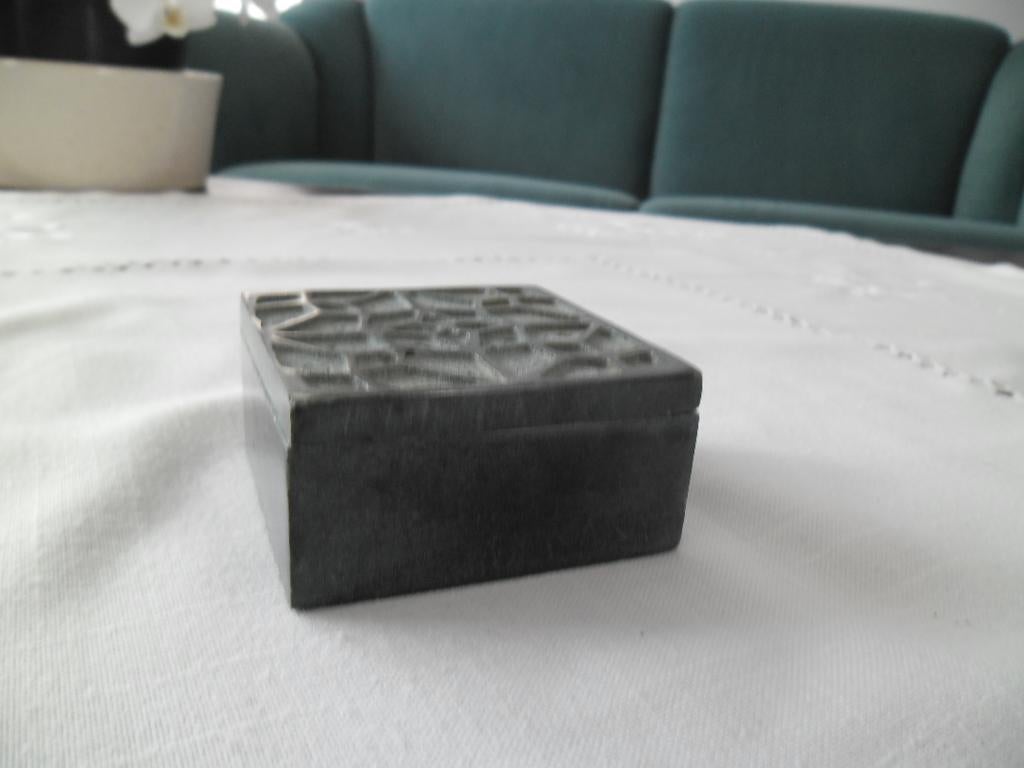 marmeren bakje 7x7 cm., Huis en Inrichting, Ophalen of Verzenden, Nieuw, Grijs, Overige materialen